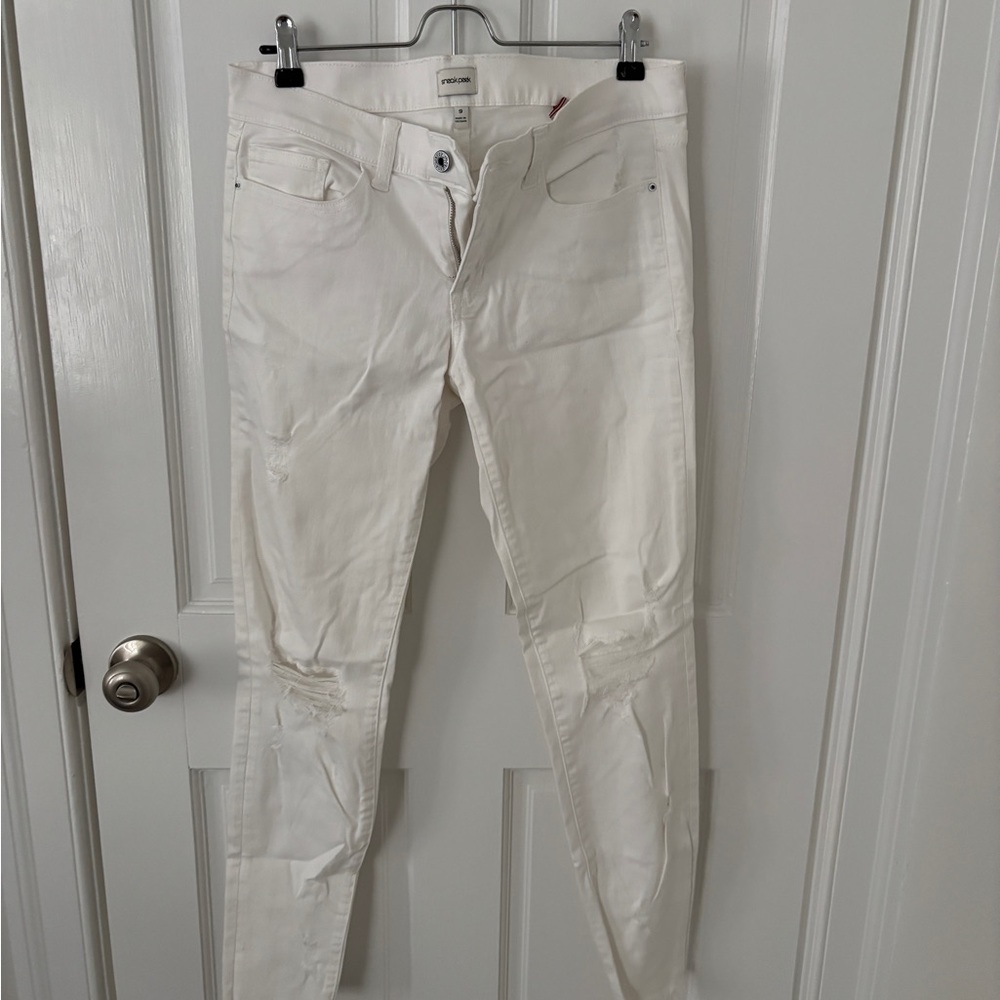 Sneak Peek Women's Off-White Skinny Jeans